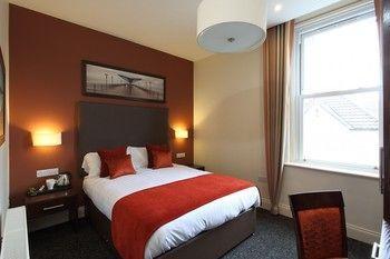 Chalfield Manor Boutique Hotel Bournemouth Kültér fotó
